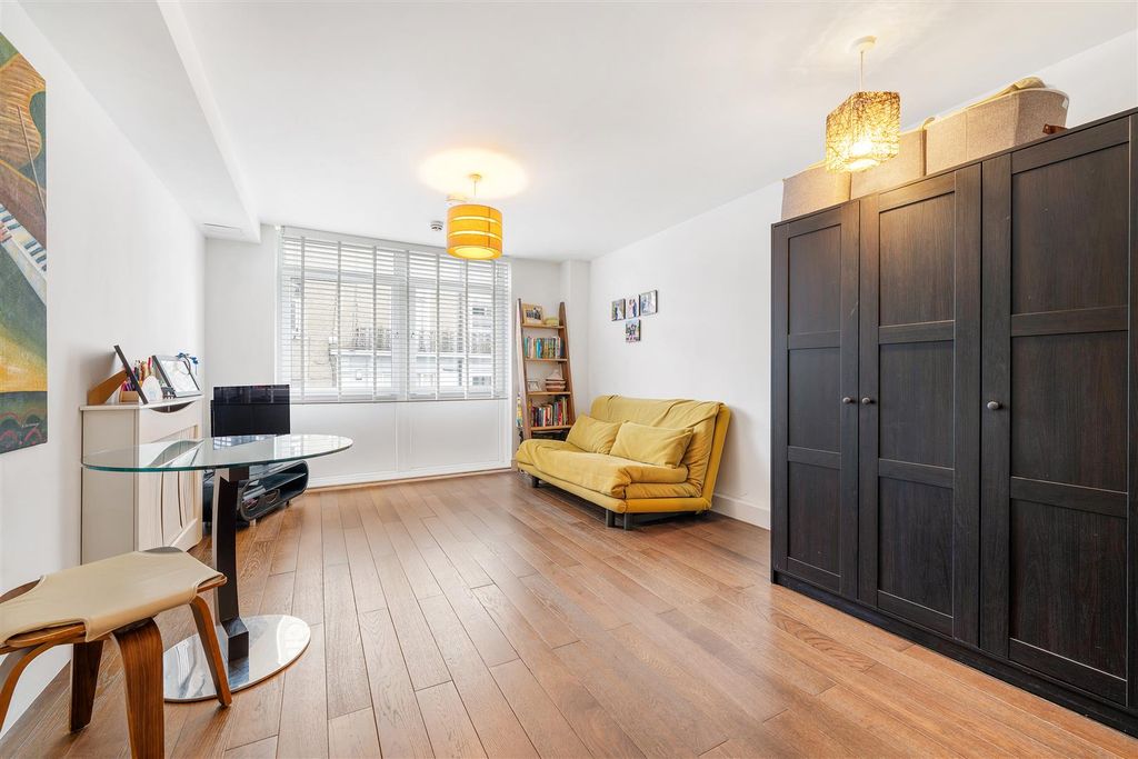 Property photo 1 of 10 Weighton Road-7.Jpg