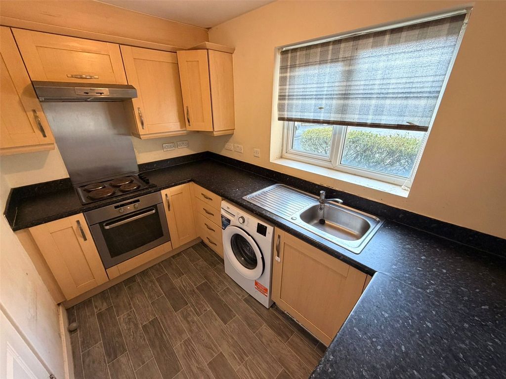 Property photo 3 of 10 Picture No. 11