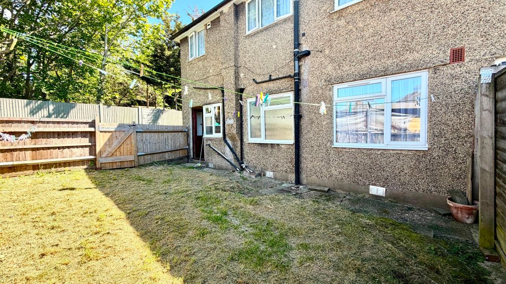 Property photo 3 of 3