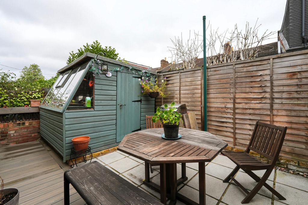 Property photo 3 of 15