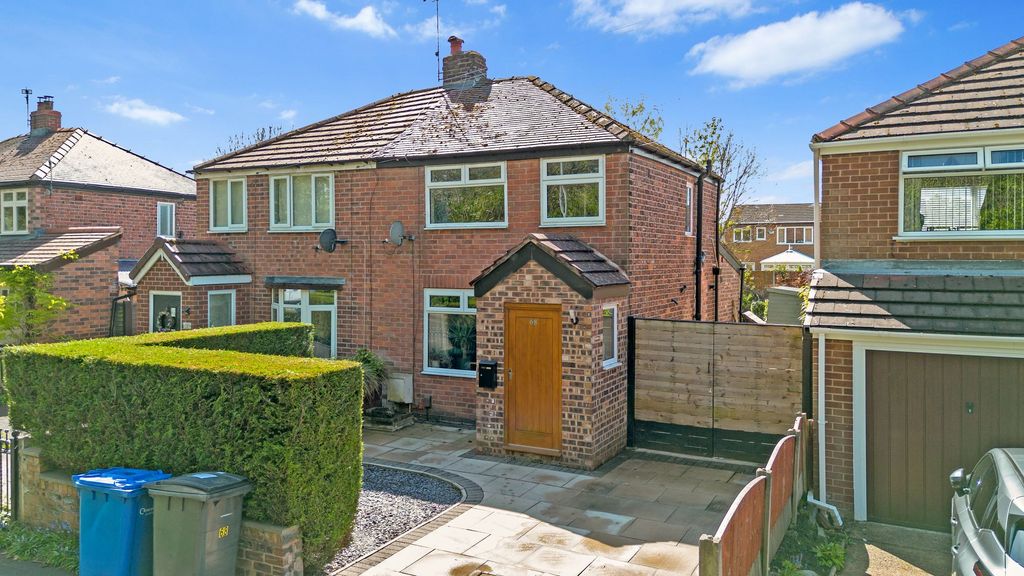 Property photo 1 of 30