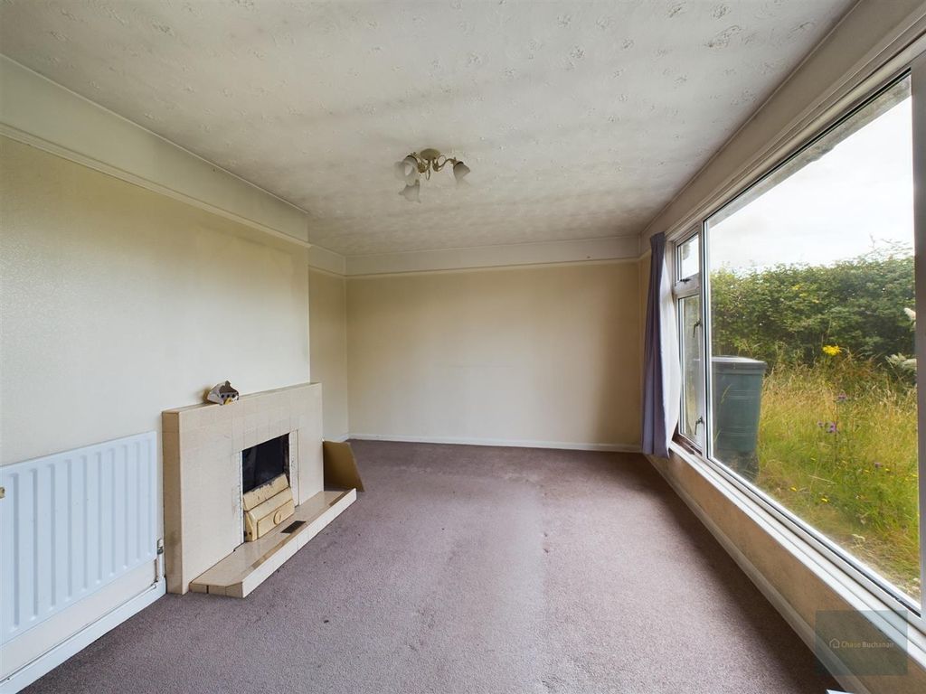 Property photo 2 of 13 Cam02563G0-Pr0095-St