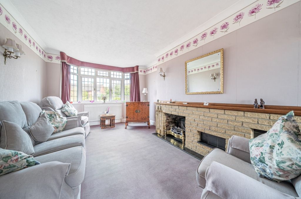 Property photo 3 of 22 1344109-8-68Ae0F21877d2