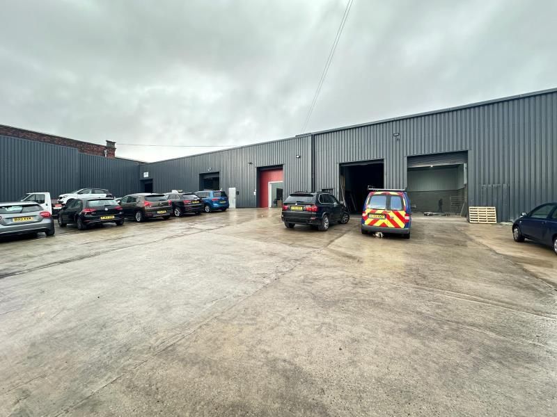 Property photo 2 of 16