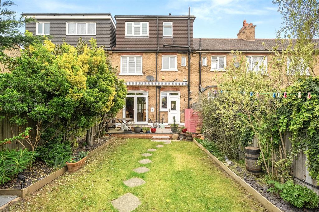 Property photo 2 of 19 02.Jpg