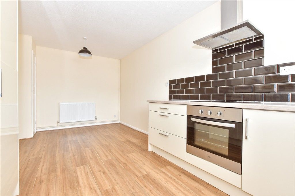 Property photo 2 of 15 Kitchen/Diner