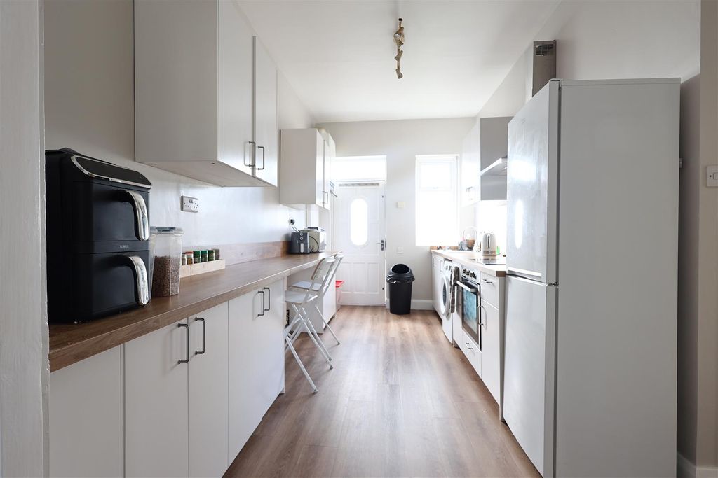 Property photo 1 of 11 Fb5E5A3E-F929-4864-882A-6F377962EE16.Jpeg