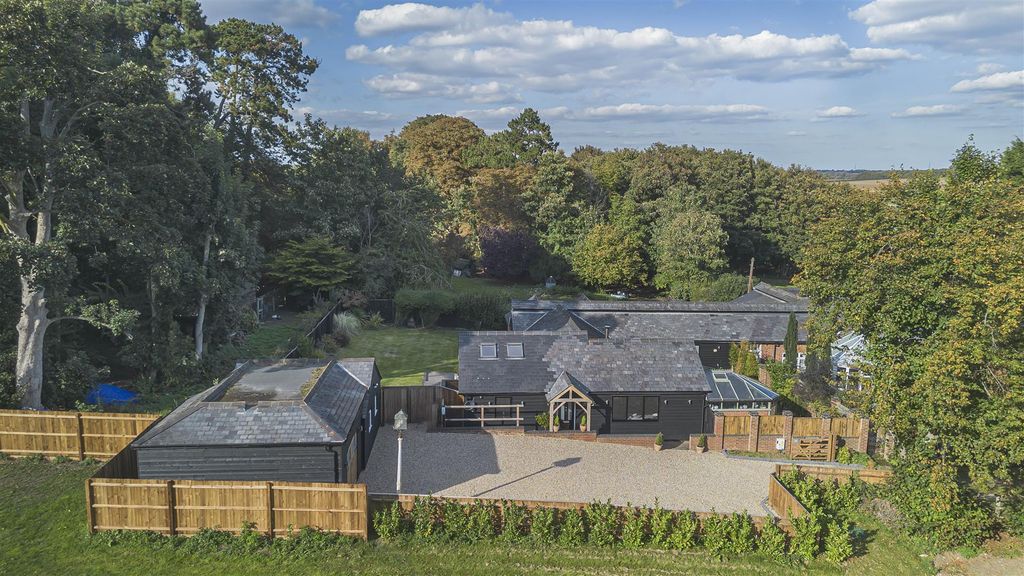 Property photo 1 of 41 124_64637.Jpg