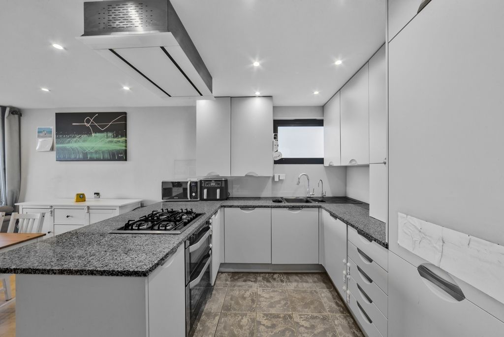 Property photo 3 of 20 Dsc_1556_Web