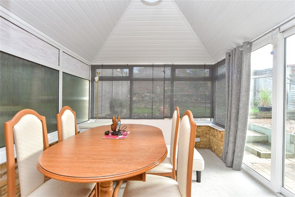 Property photo 2 of 10 Conservatory