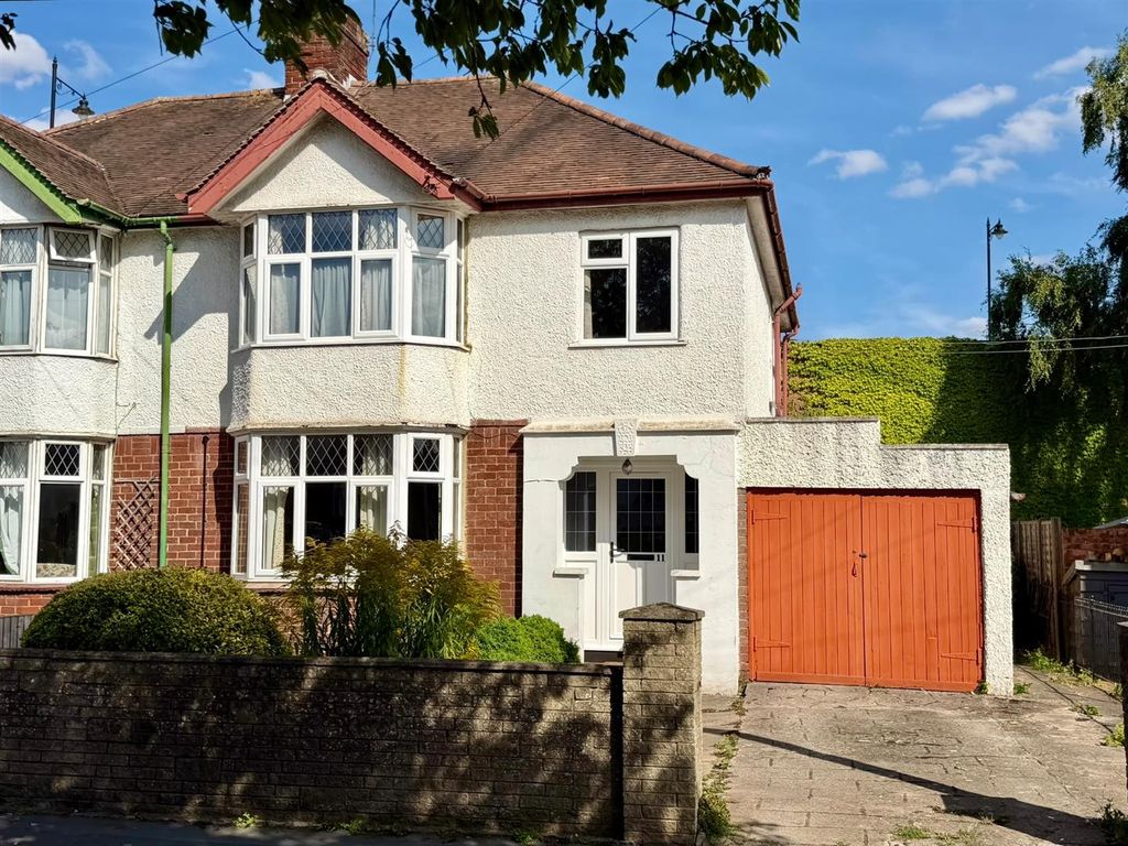 Property photo 1 of 17