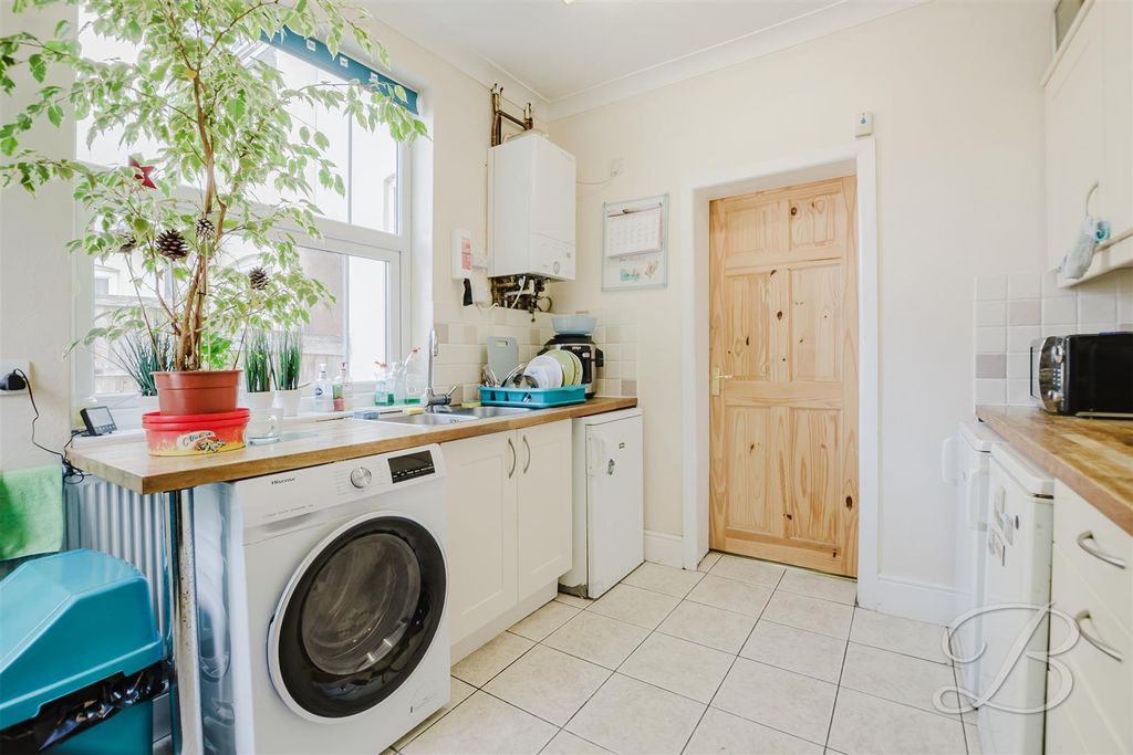 Property photo 3 of 26 Ccltd-6.Jpg