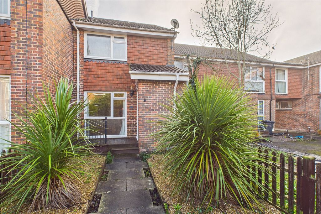 Property photo 1 of 8 Picture No. 12