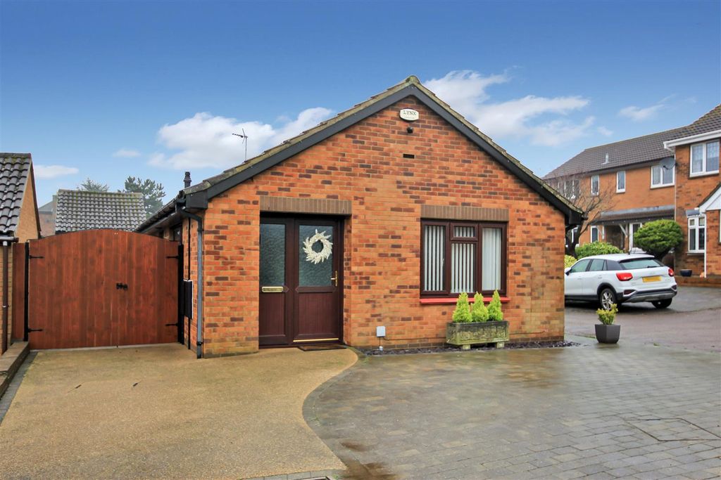 Property photo 1 of 13 Front.Jpg