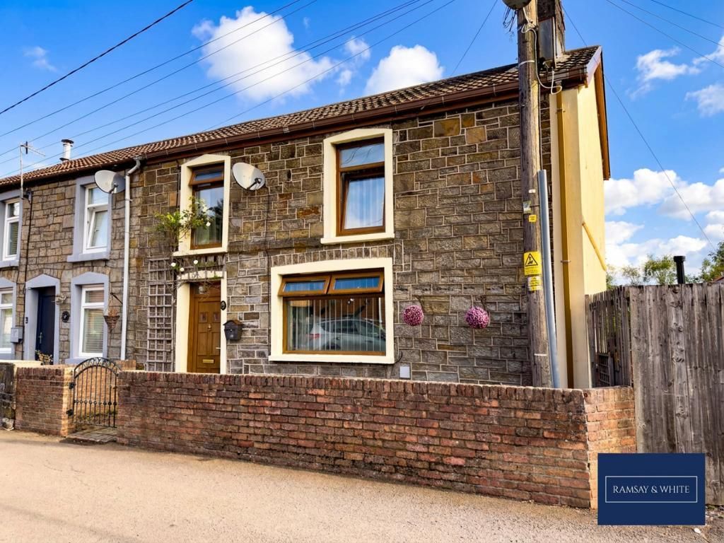 Property photo 1 of 18