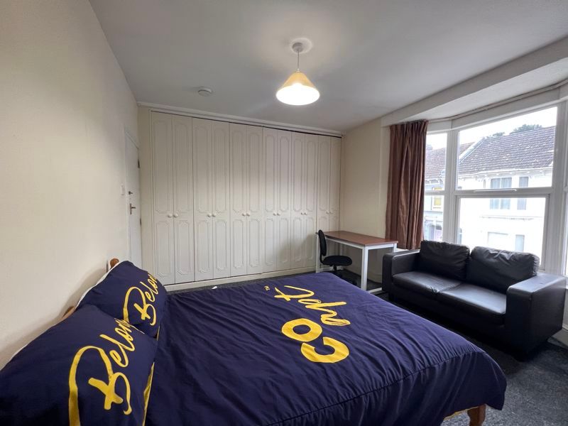 Property photo 3 of 10 Photo 20