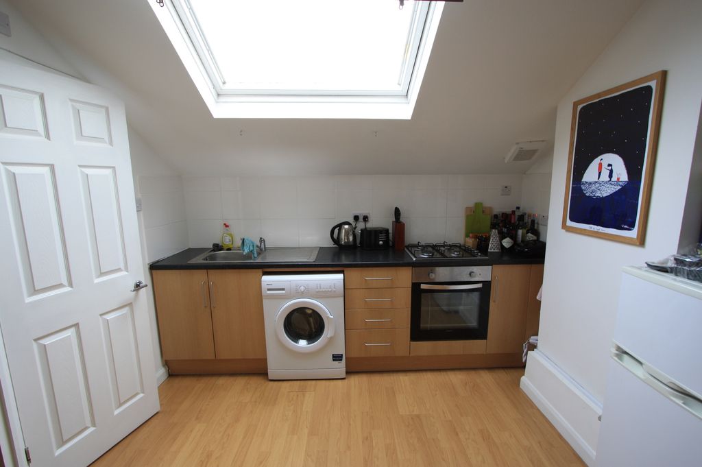 Property photo 1 of 3