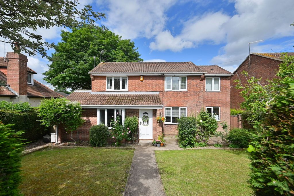 Property photo 1 of 24