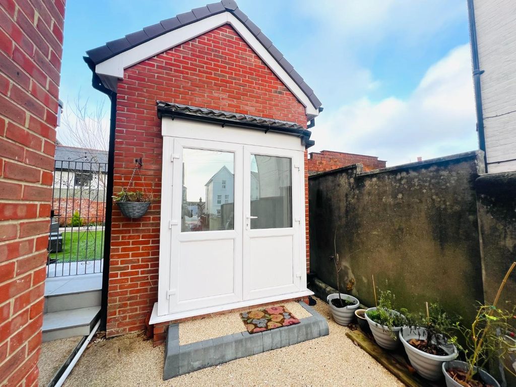 Property photo 1 of 7 Img_8353.Jpg