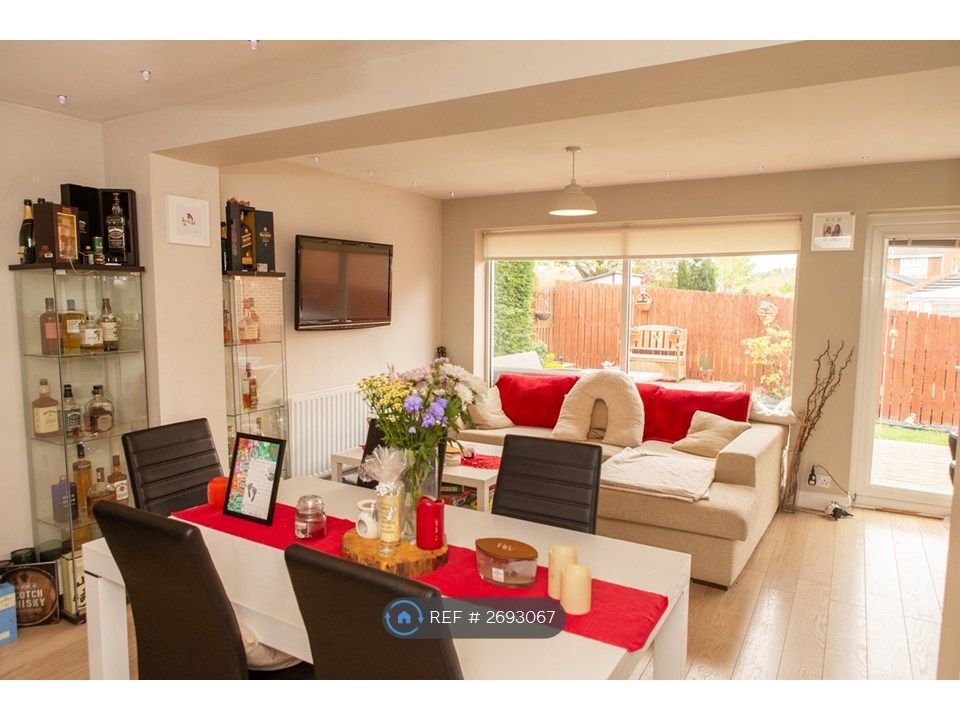 Property photo 3 of 28 Kitchen-Diner (2)