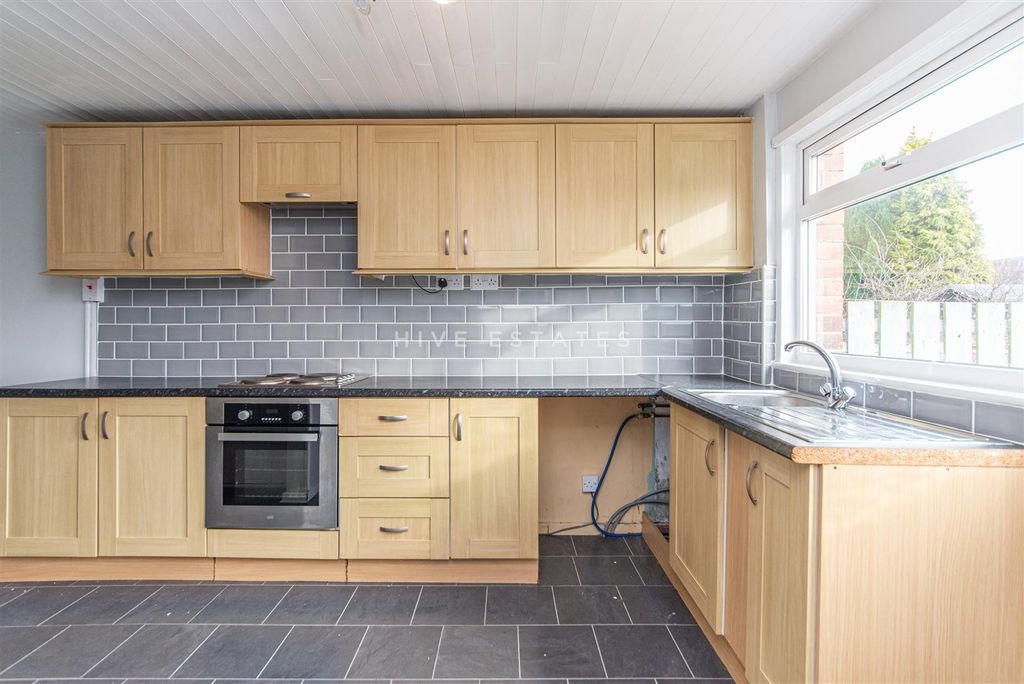 Property photo 1 of 14 W-4566.Jpg