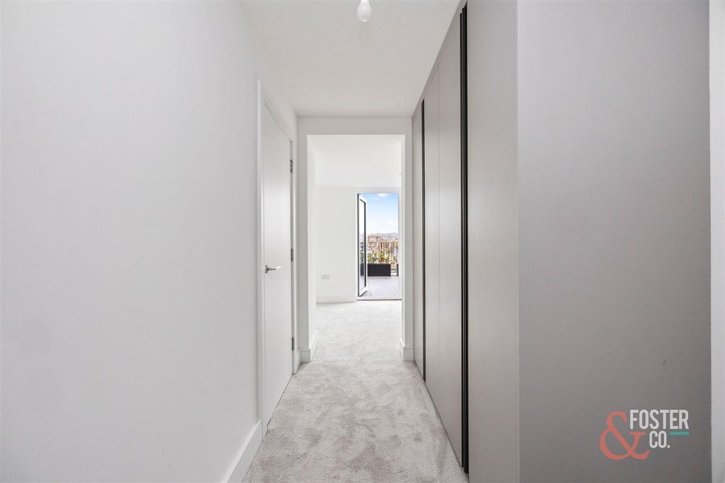 Additional image 11 of 2 bed flat for saleKingsway, Hove BN3