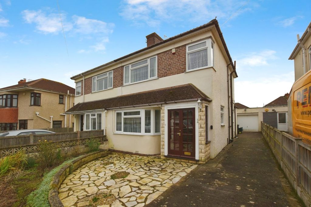Property photo 1 of 15