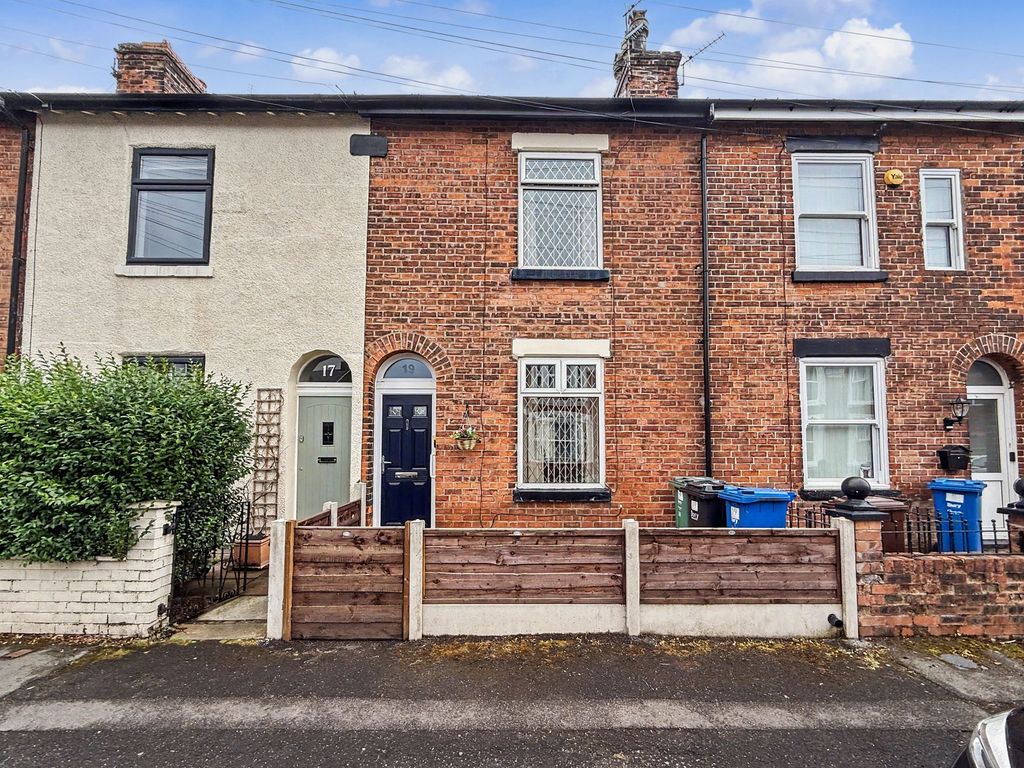 Property photo 1 of 20