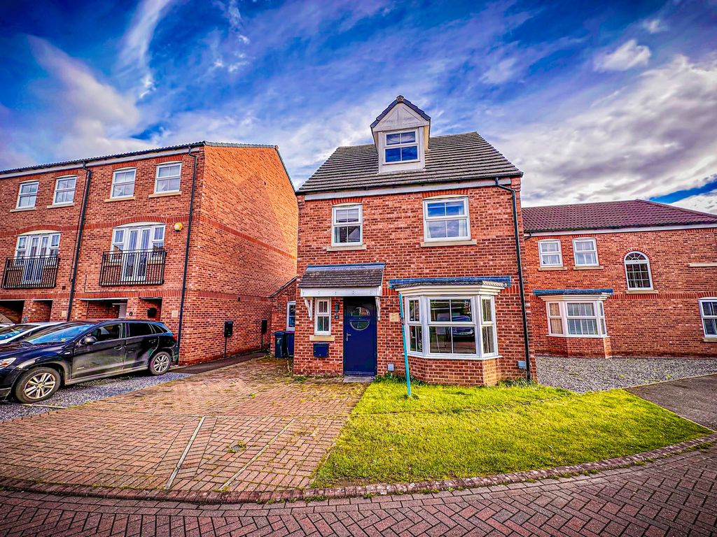 Property photo 1 of 23 Front