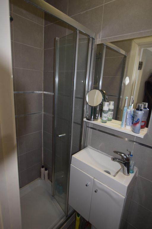 Property photo 3 of 5 Image