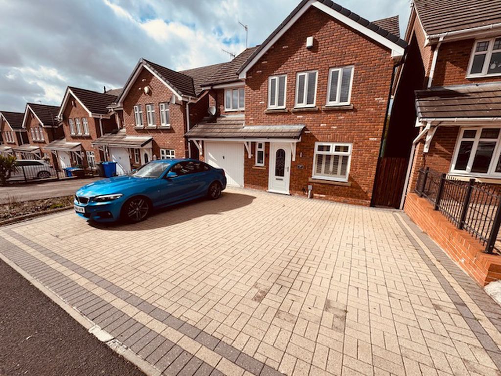 Property photo 2 of 32 External