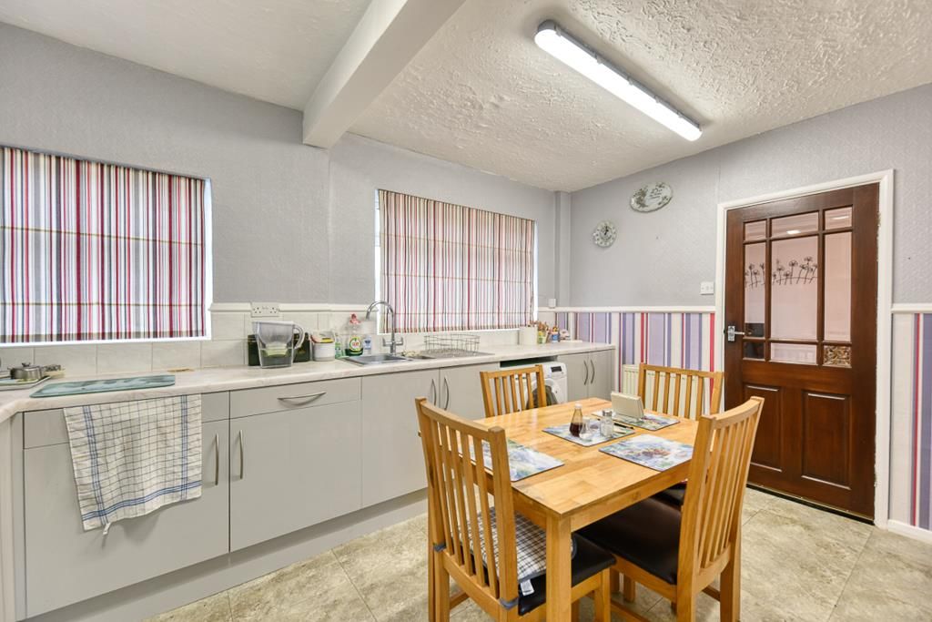 Property photo 2 of 19 Dsc_7998_Hdr.Jpg