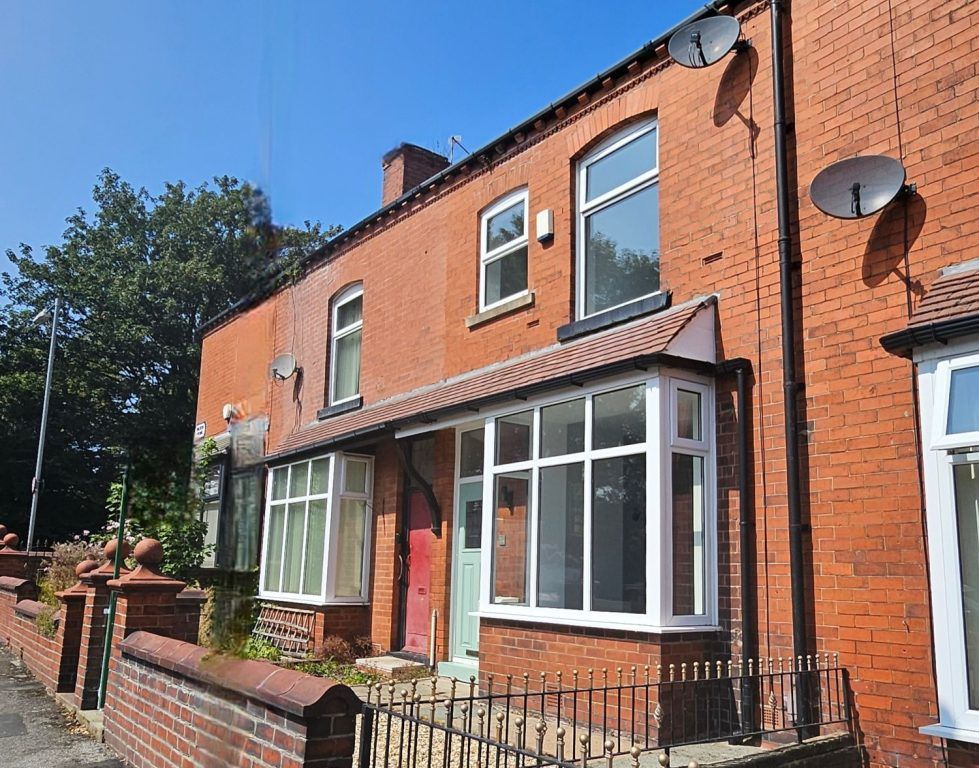 Property photo 2 of 24