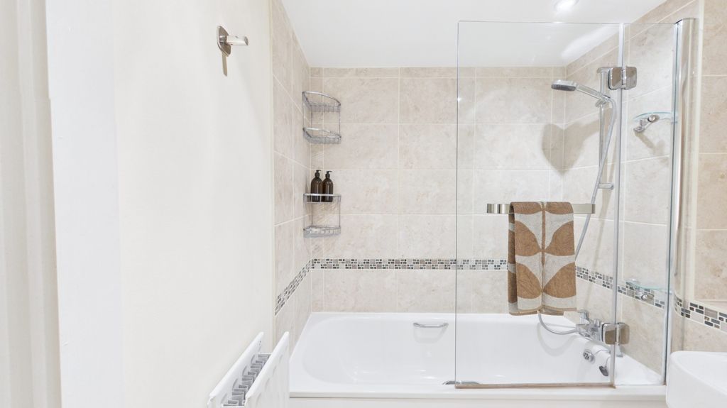 Property photo 3 of 33 Picture No. 03