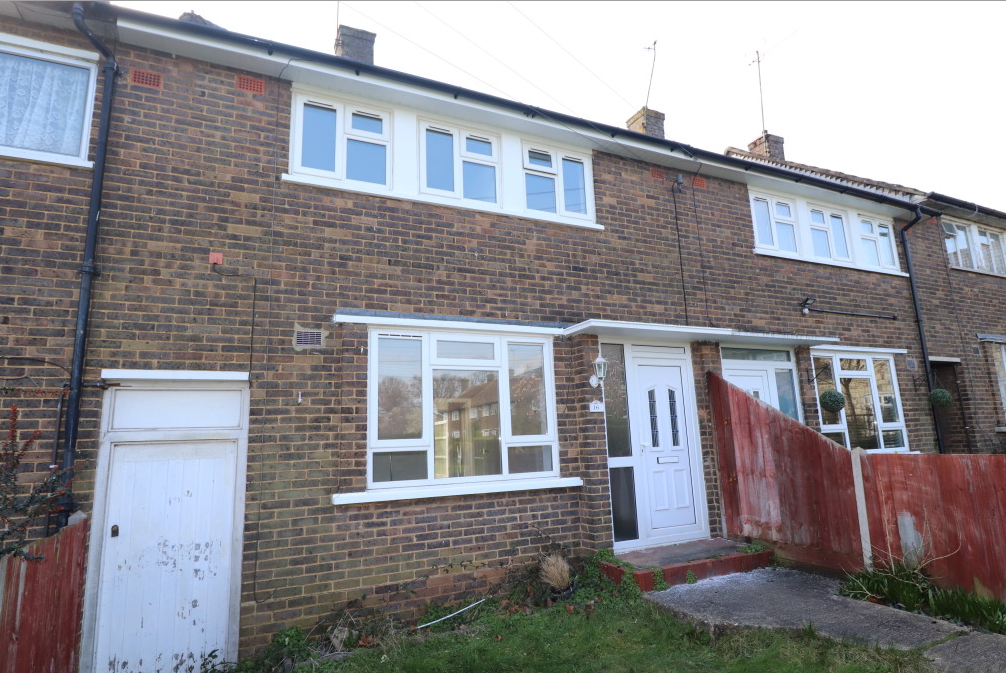 Property photo 1 of 8