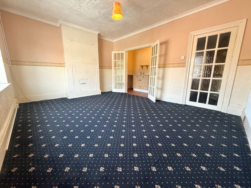 Property photo 1 of 6 Lounge View 2