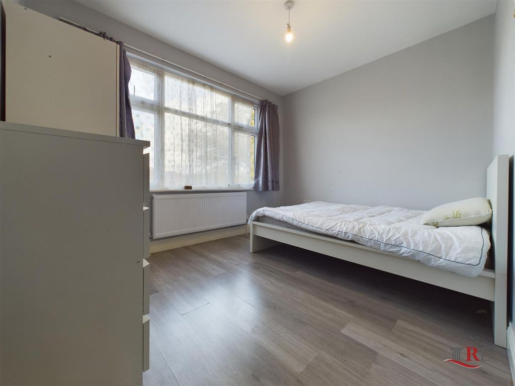 Property photo 1 of 3 Cam02489G0-Pr0110-Still001.Jpg