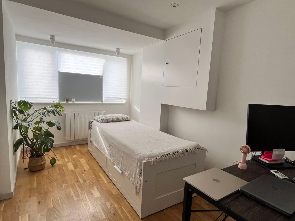 Property photo 2 of 14 Photo 2