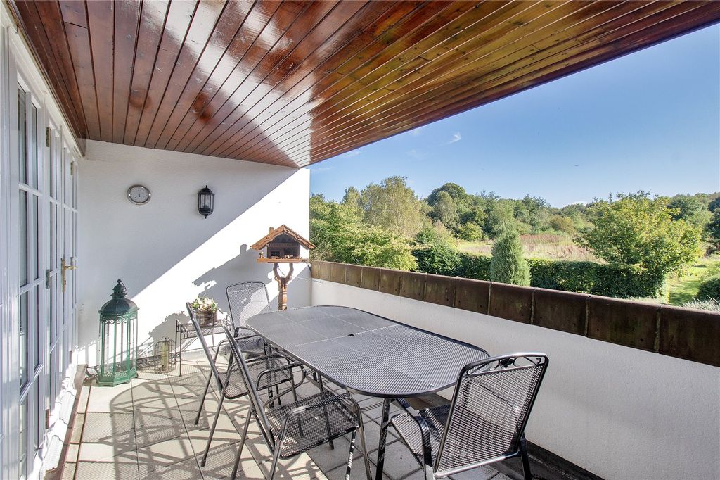 Property photo 3 of 13 Balcony