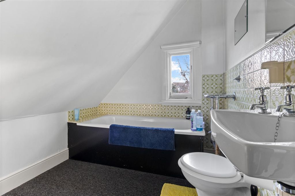 Additional image 23 of 7 bed detached house for saleAshburnham Road, Eastbourne BN21