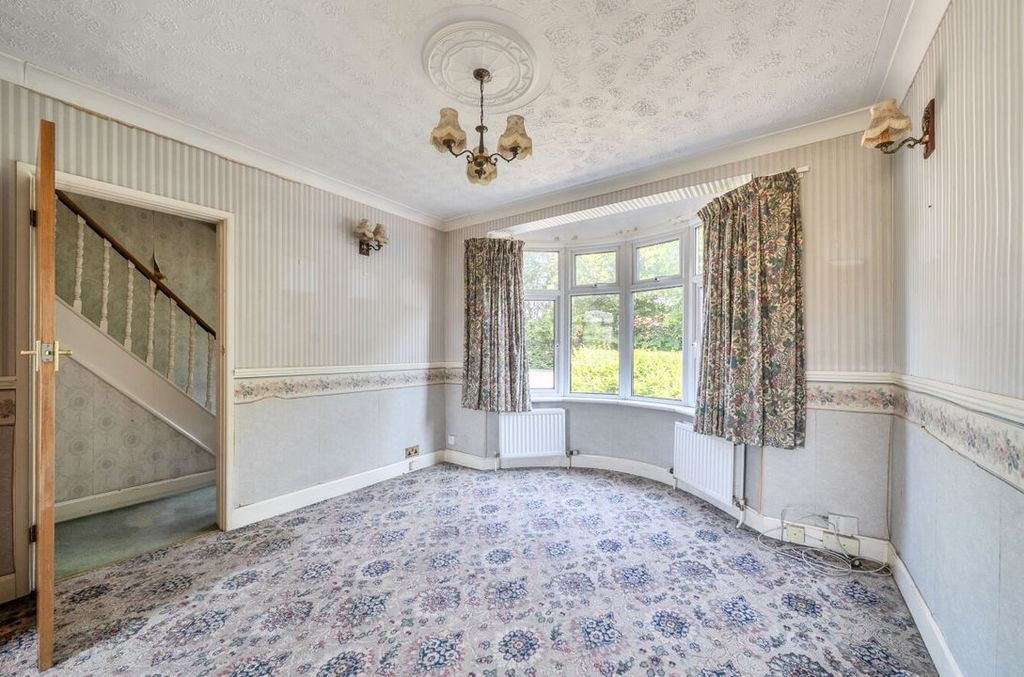 Property photo 2 of 9 14886612