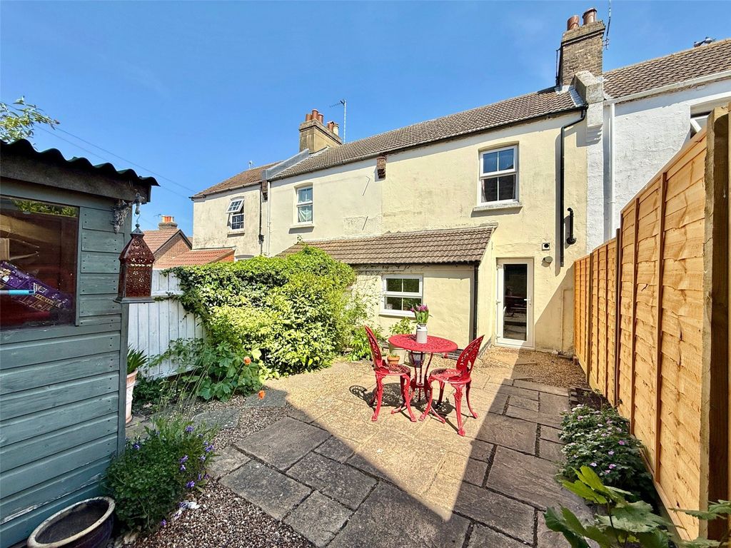 Property photo 3 of 11 Picture No. 09