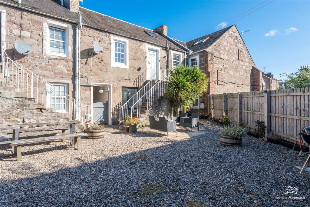 Property photo 1 of 40 Dsc03045-Hdr.Jpg