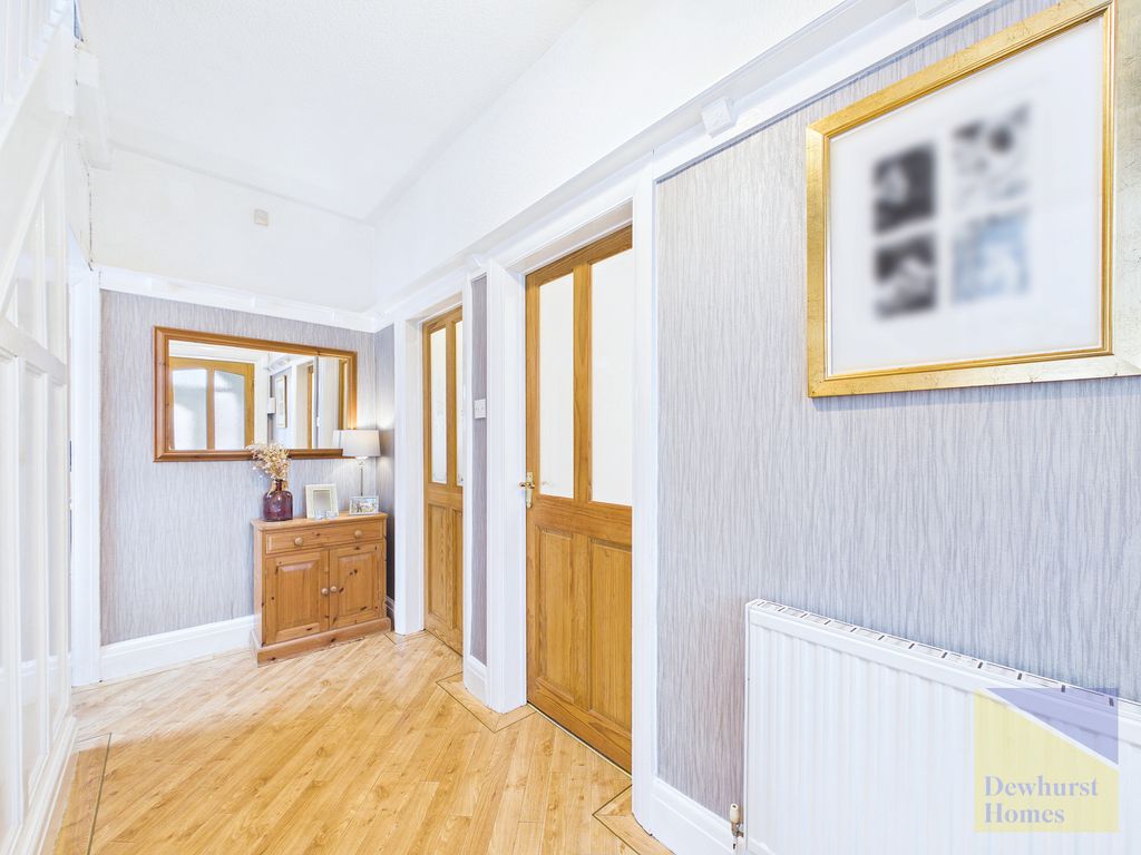 Property photo 3 of 29
