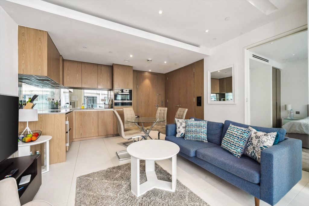 Property photo 2 of 12 Image