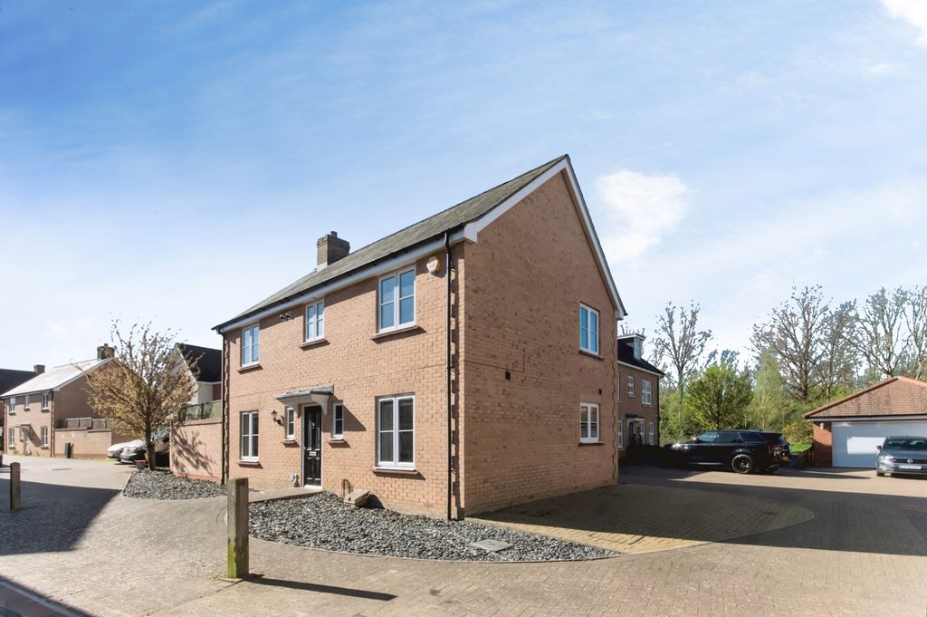 Property photo 1 of 24 Pbox-Img.Jpg