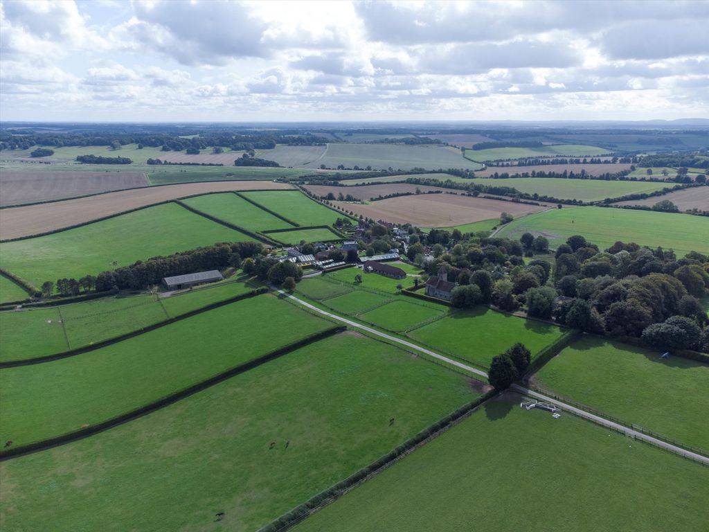 Property photo 1 of 25 Image