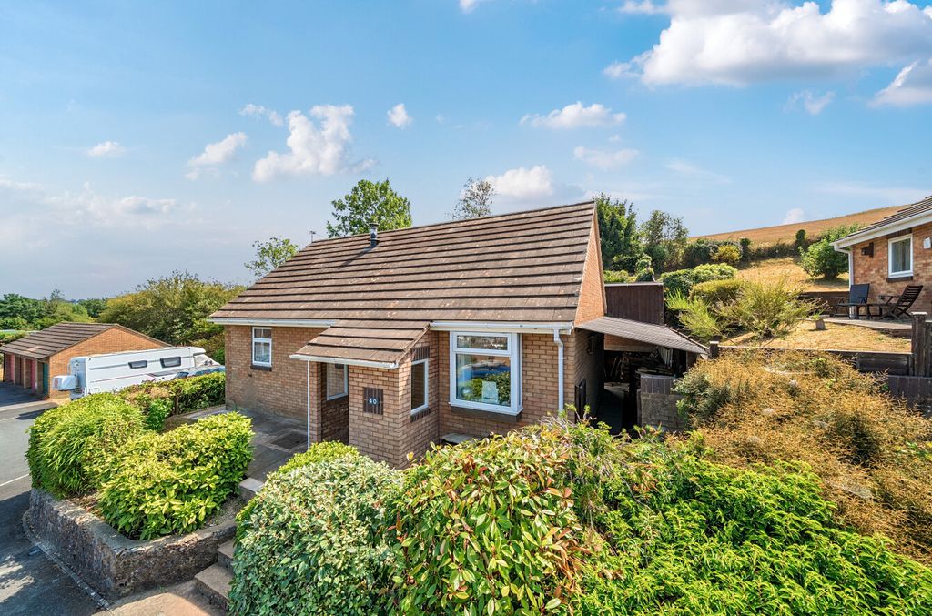 Property photo 1 of 24 1495151-2-6A58ee1...