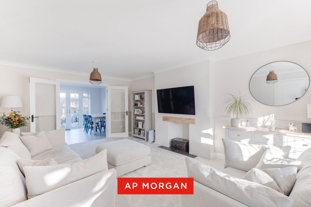 Property photo 2 of 20 Picture No. 04