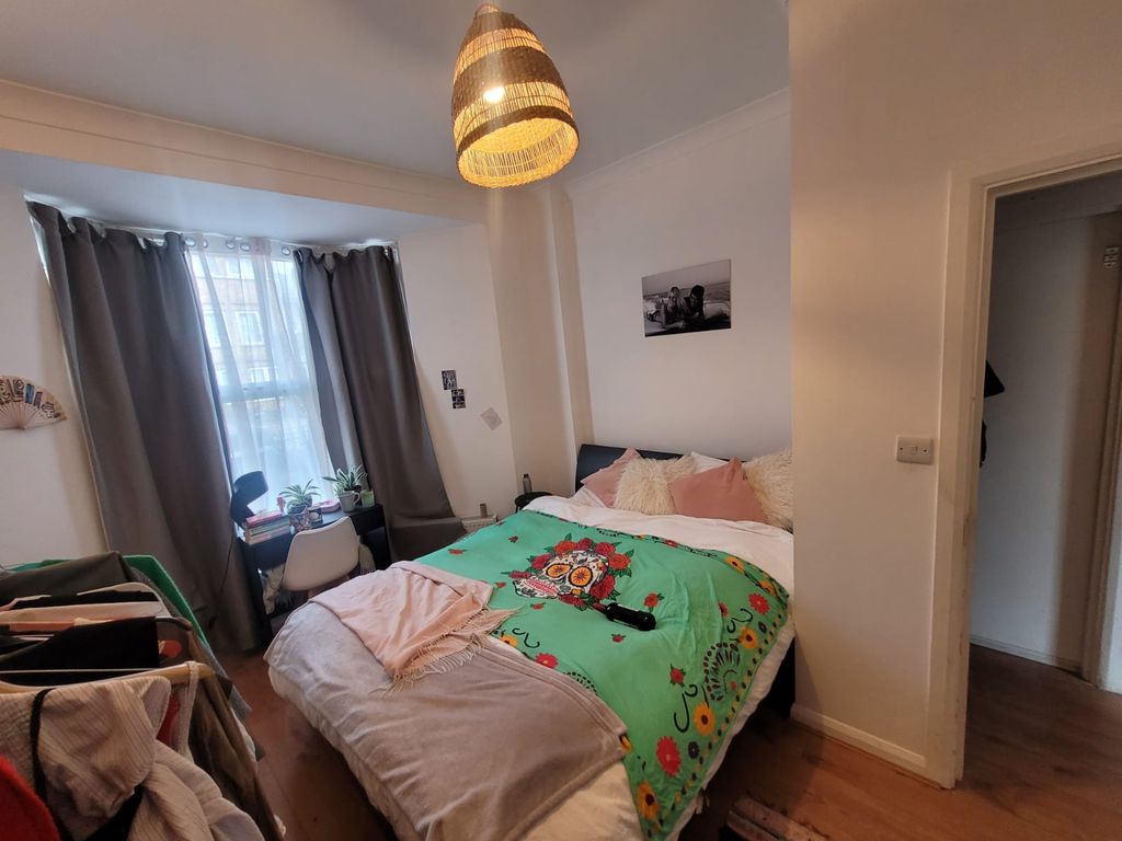 Property photo 2 of 6 8857d5Af-Ccd1-4524-B830-8Fe5Acca5B2F